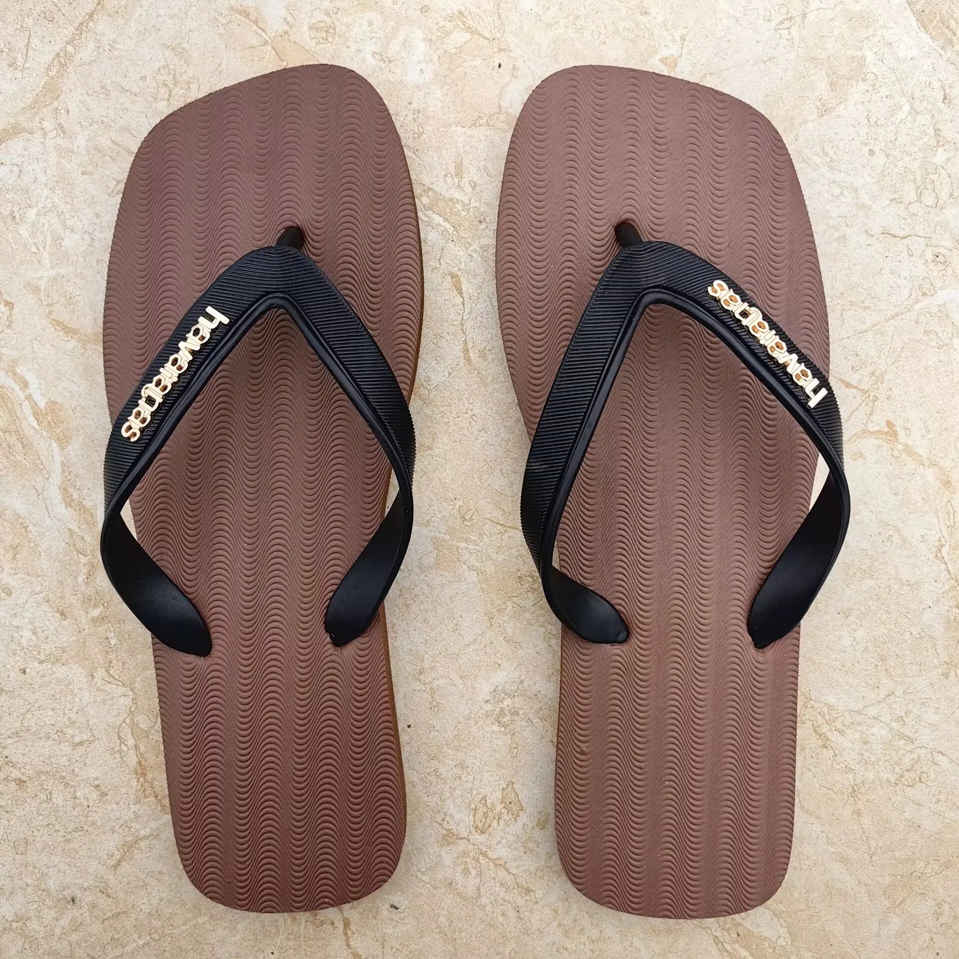 Havaianas Men’s Casual Thong Sandals