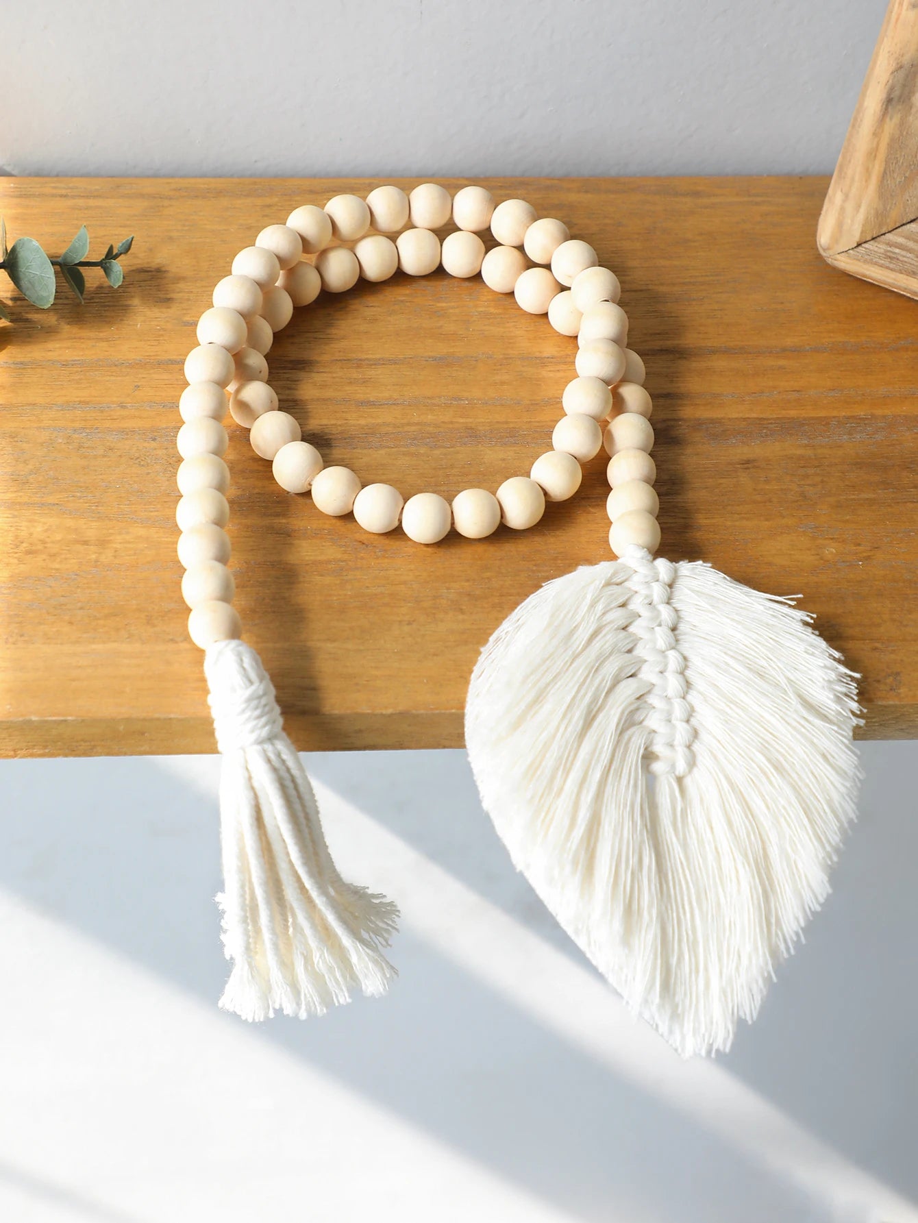 Macramé Leaf Wall Hanging – Rustic Boho Decor